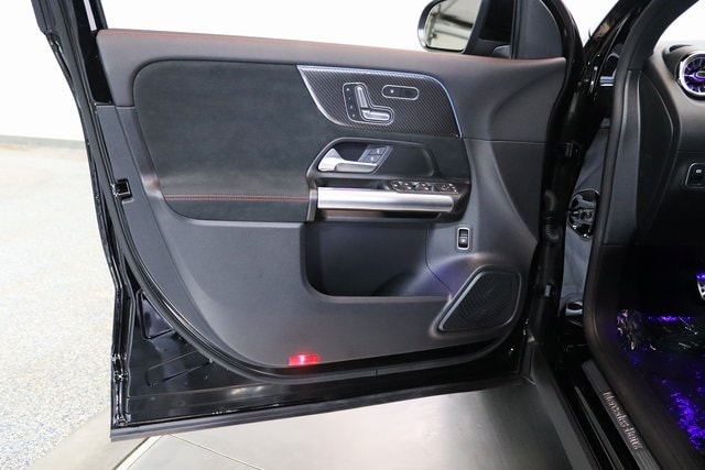 2025 MERCEDES-BENZ GLA-CLASS - Image 17