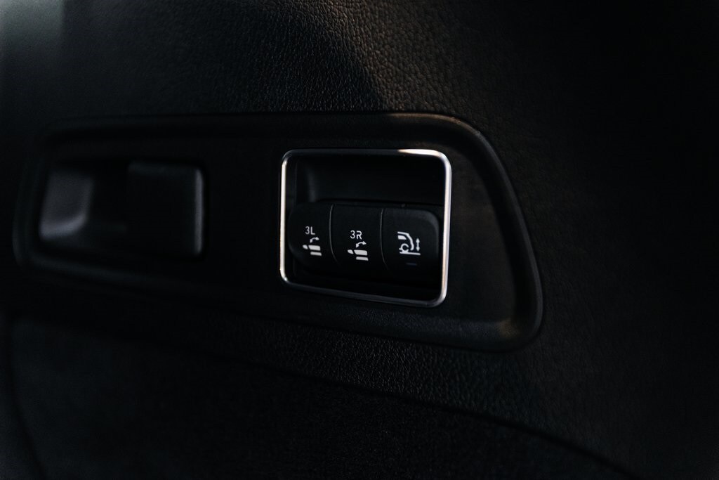 2025 MERCEDES-BENZ GLS-CLASS - Image 32