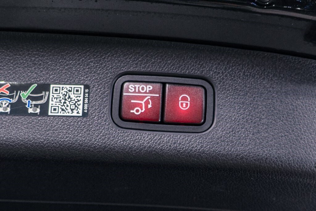 2025 MERCEDES-BENZ GLC-CLASS - Image 32