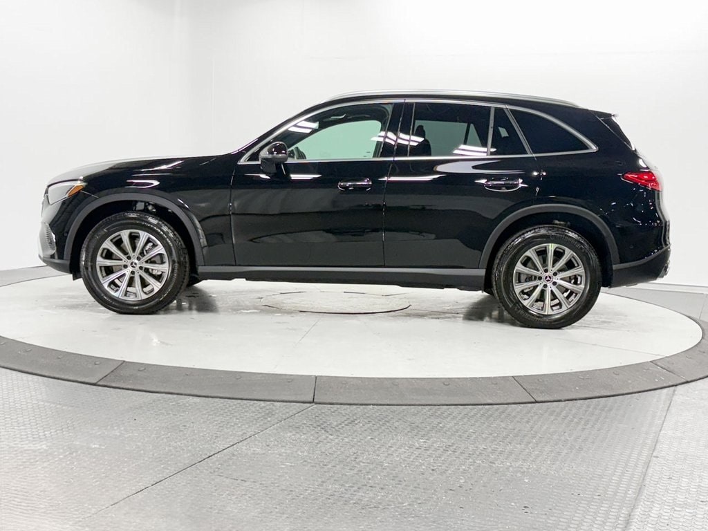 2025 MERCEDES-BENZ GLC-CLASS - Image 4