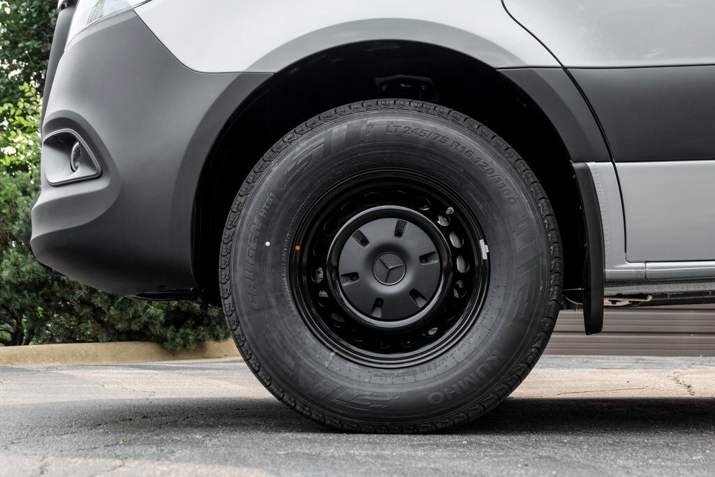 New 2025 Mercedes-Benz Sprinter 2500 Standard Roof 4-Cyl Diesel HO Van Cargo Van