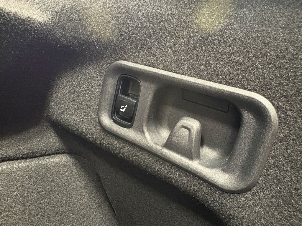 2024 MERCEDES-BENZ E-CLASS - Image 34