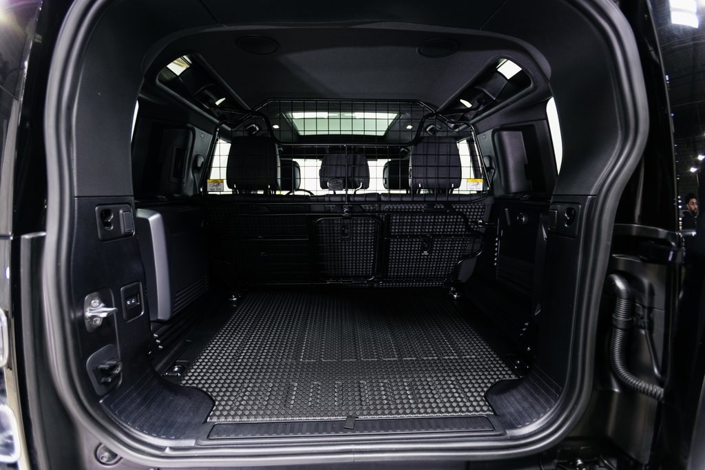 2023 LAND ROVER DEFENDER - Image 29