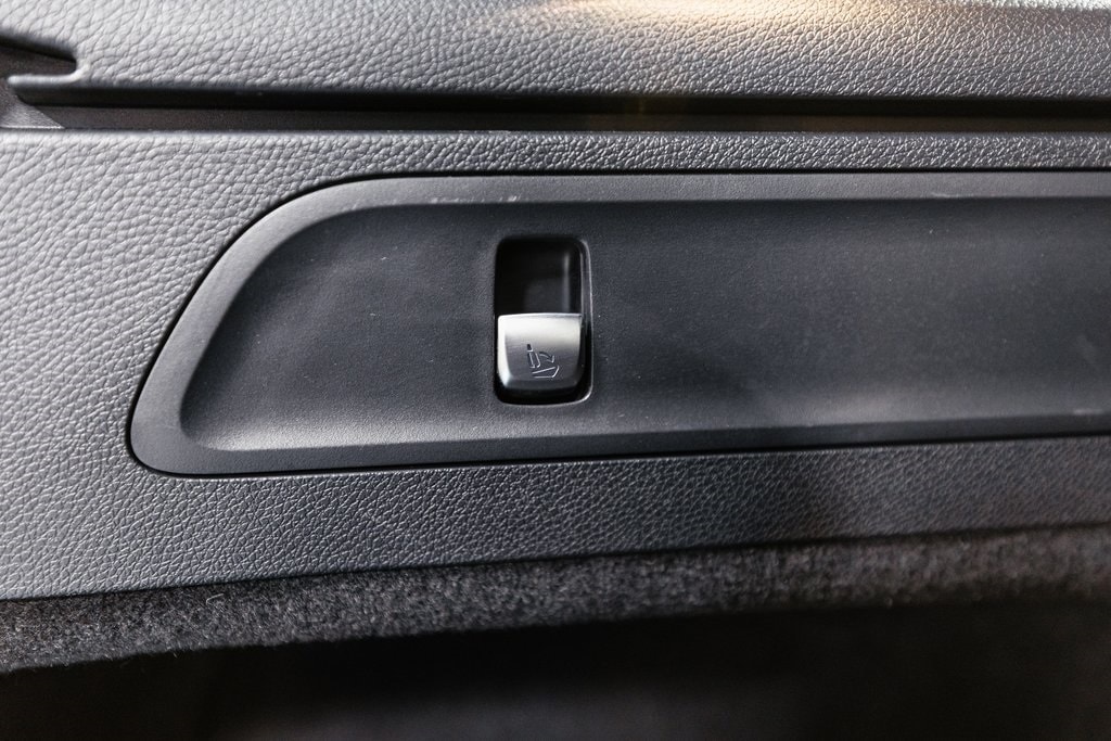 2022 MERCEDES-BENZ GLC-CLASS - Image 30