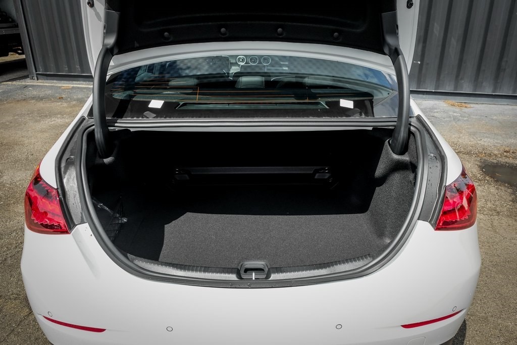 2025 MERCEDES-BENZ C-CLASS - Image 10