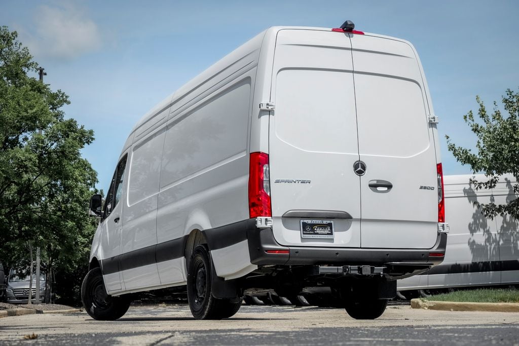 New 2026 Mercedes-Benz Sprinter 2500 High Roof 4-Cyl Diesel