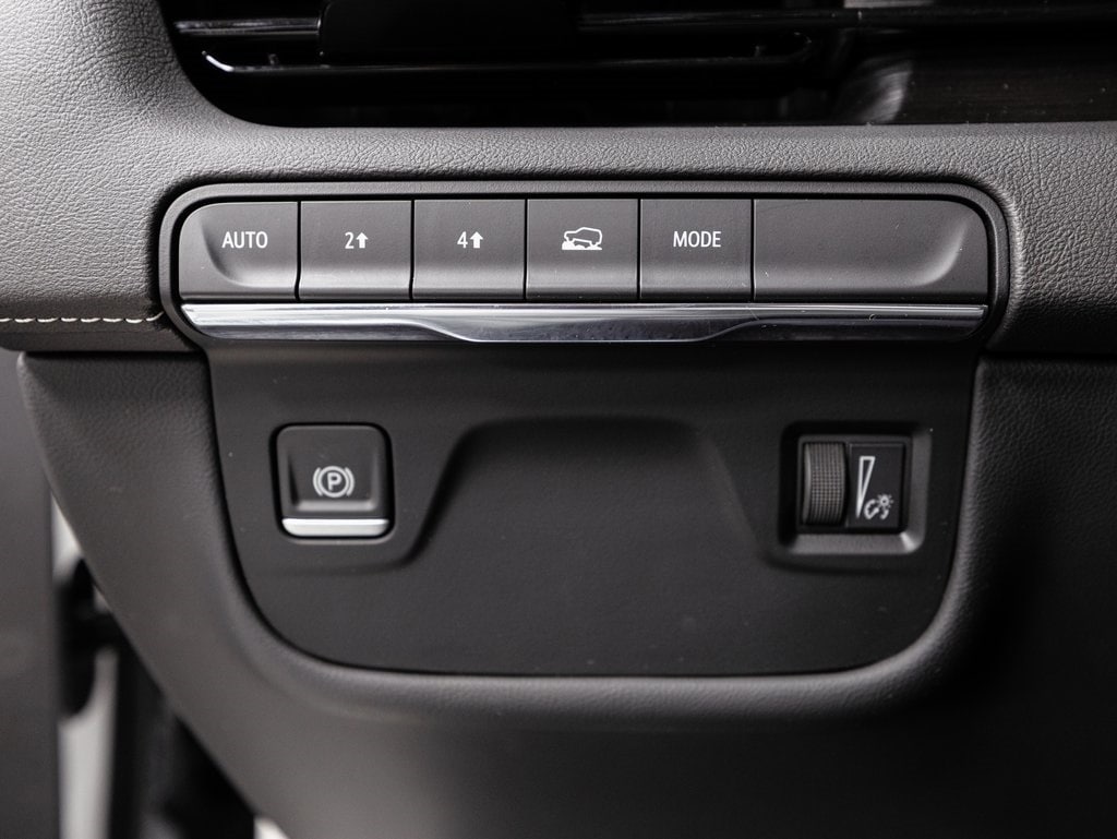 2022 CADILLAC ESCALADE - Image 9