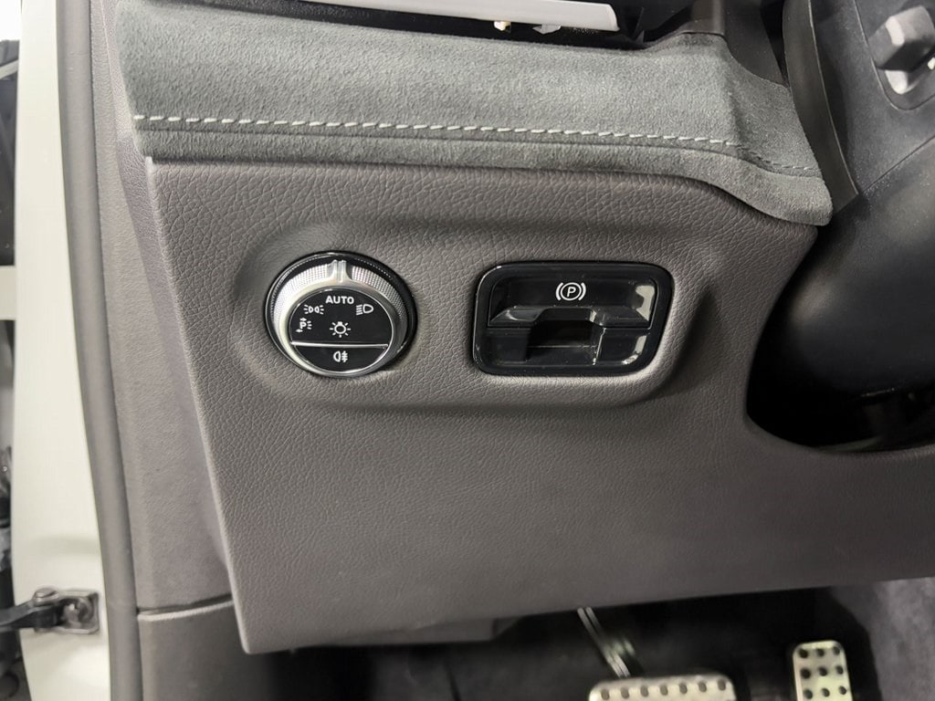 2024 MERCEDES-BENZ EQE-CLASS SUV - Image 11