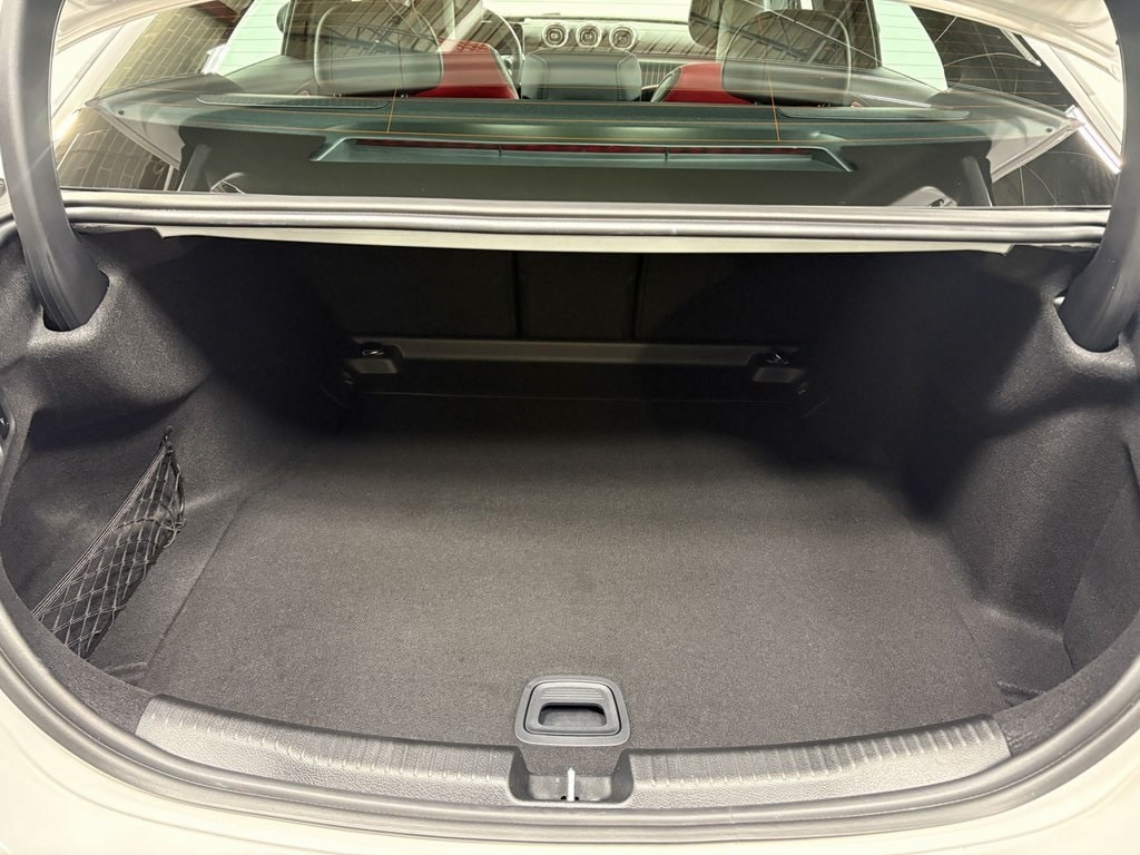 2024 MERCEDES-BENZ C-CLASS - Image 32