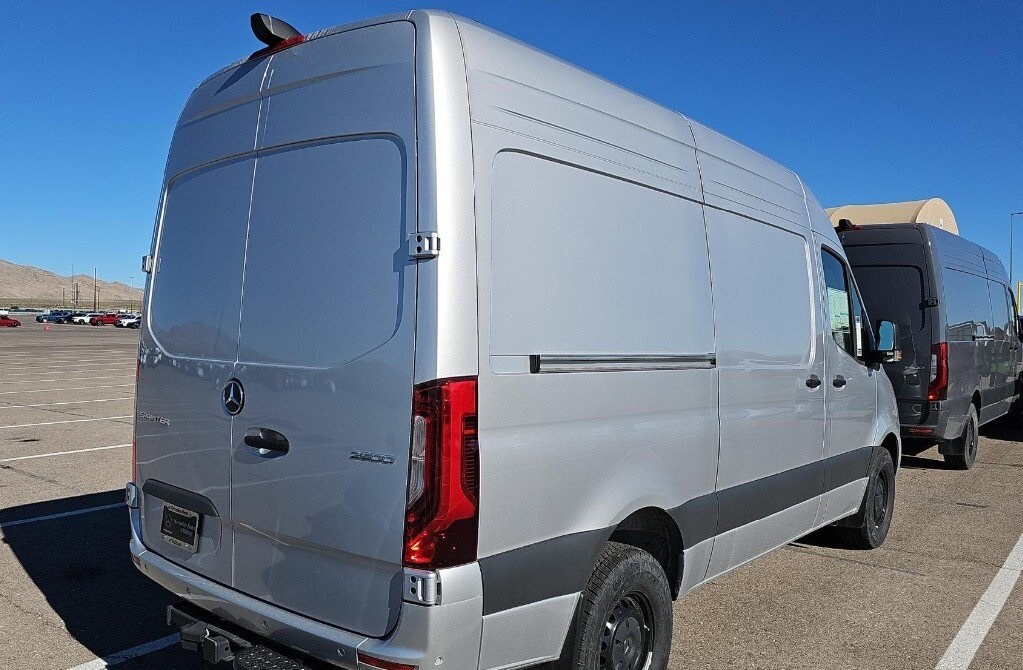 2024 MERCEDES-BENZ SPRINTER - Image 4
