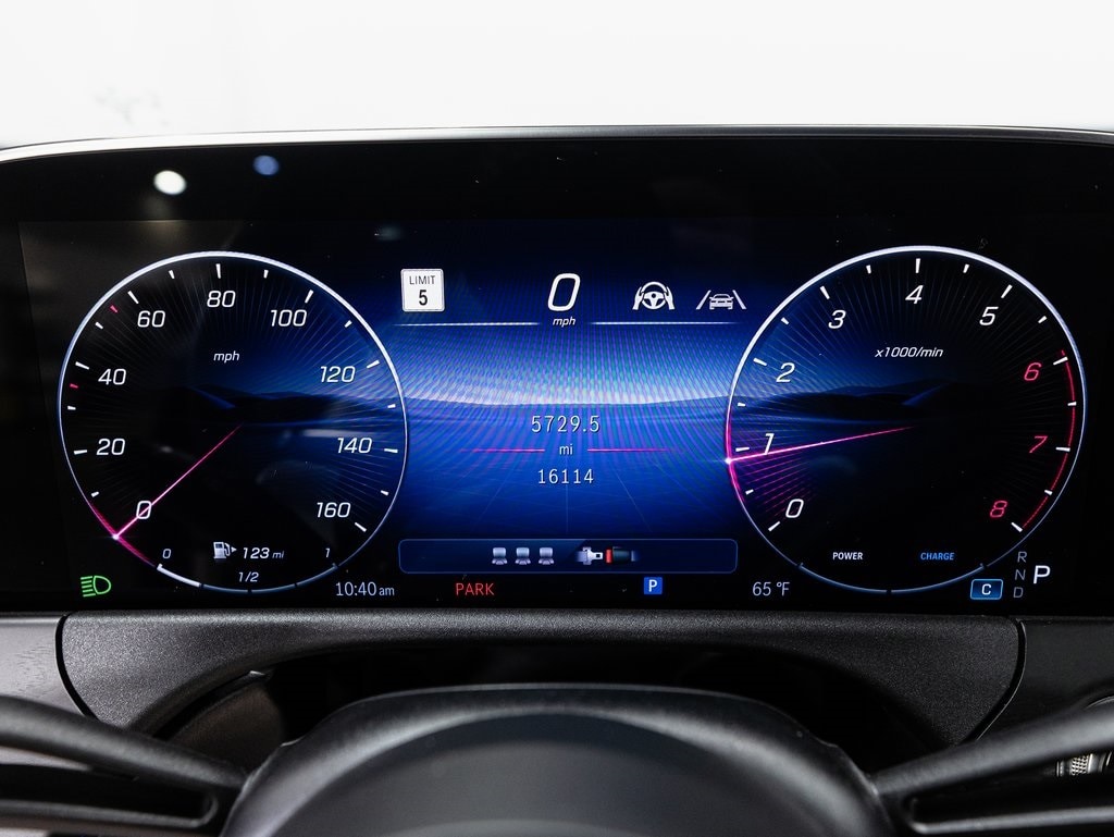 2025 MERCEDES-BENZ E-CLASS - Image 14