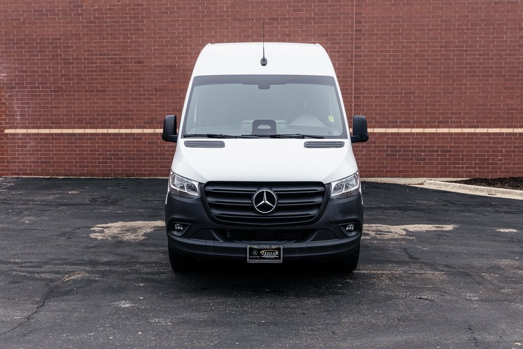 2025 MERCEDES-BENZ SPRINTER - Image 2