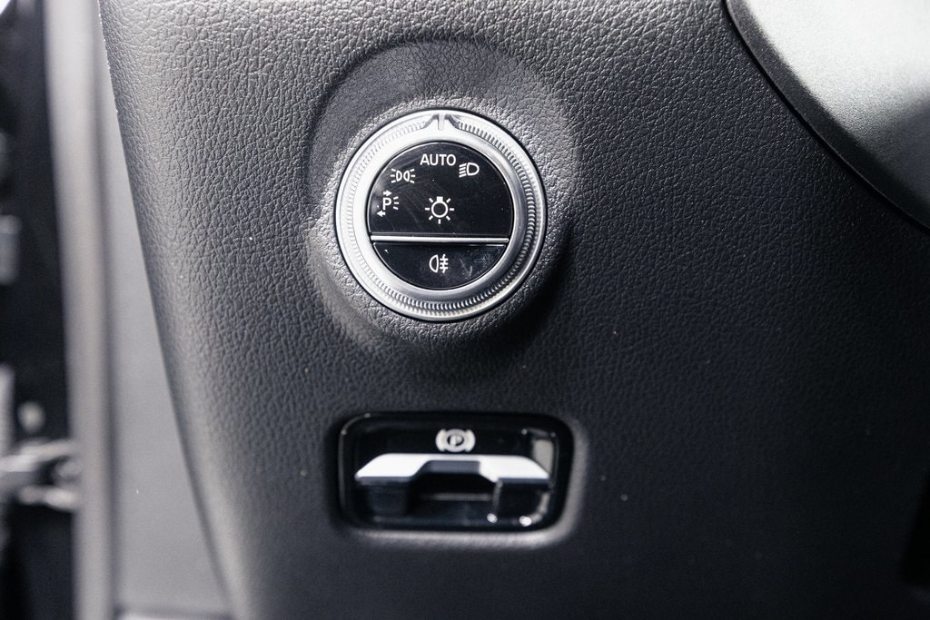 2022 MERCEDES-BENZ C-CLASS - Image 9