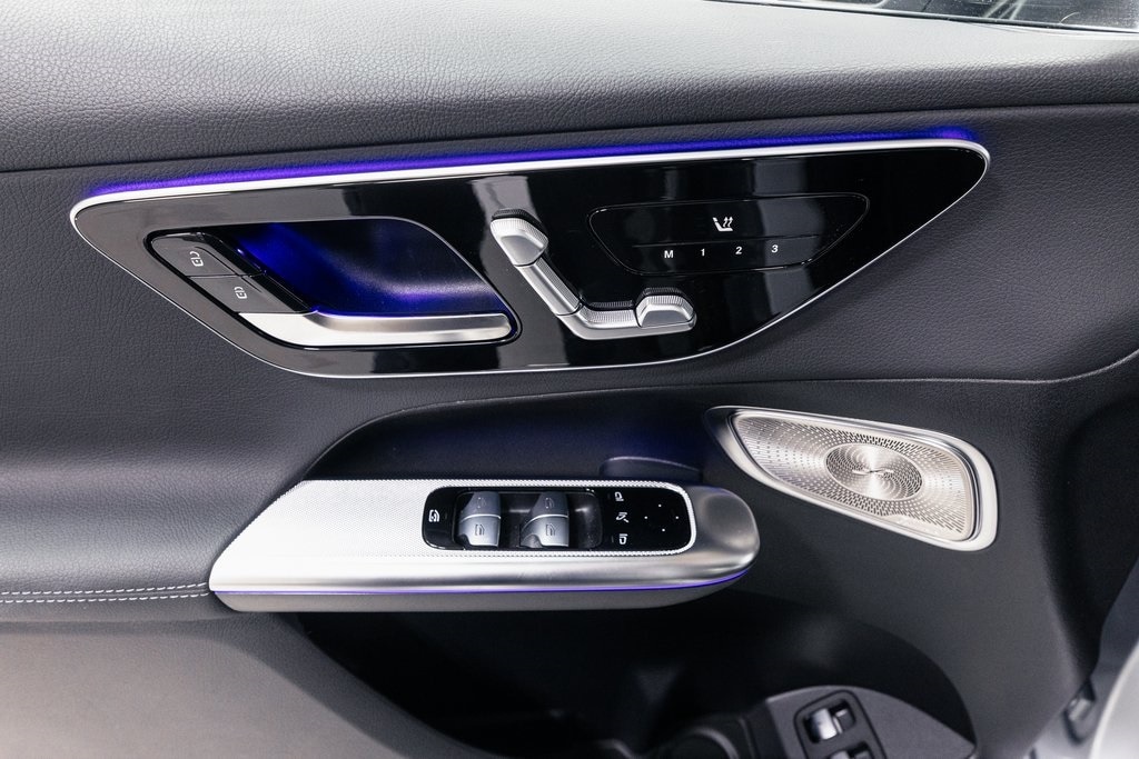 2025 MERCEDES-BENZ GLC-CLASS - Image 6