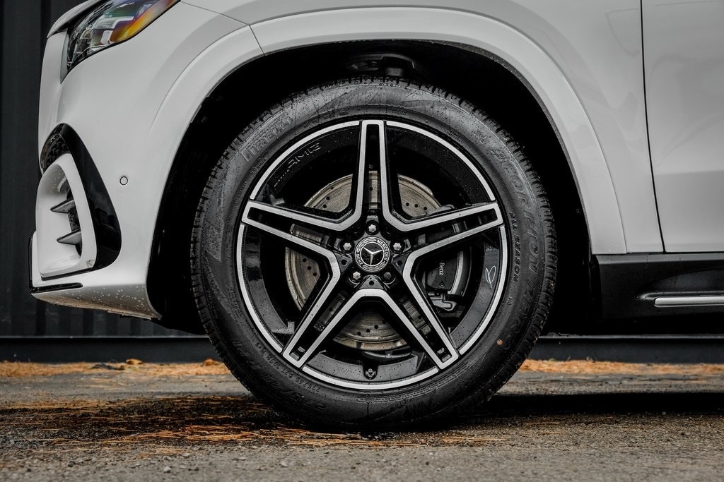 2026 MERCEDES-BENZ GLS-CLASS - Image 4