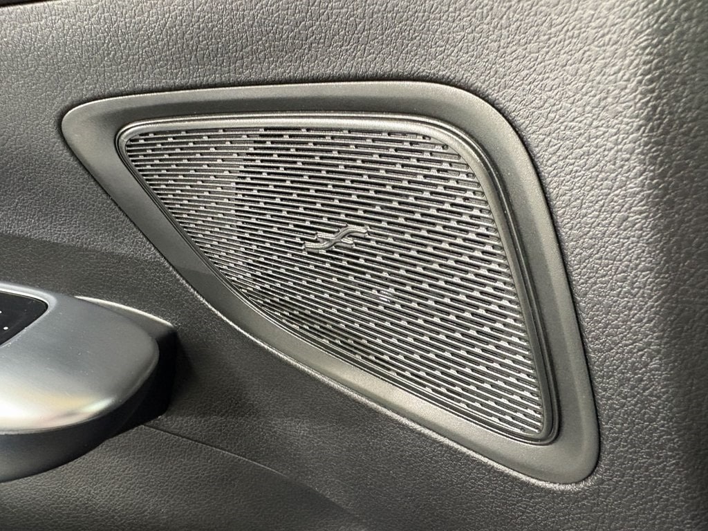 2023 MERCEDES-BENZ C-CLASS - Image 7