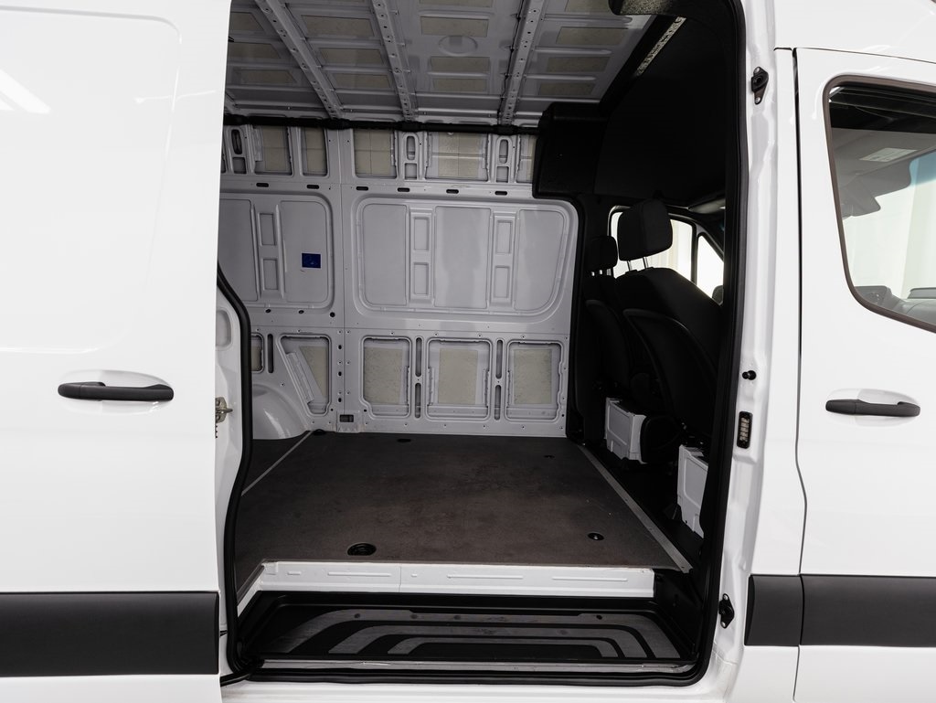 2025 MERCEDES-BENZ SPRINTER - Image 24