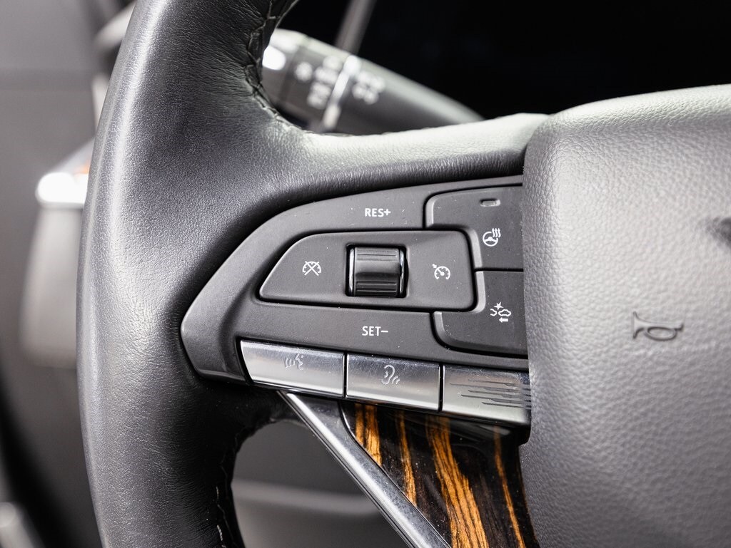 2022 CADILLAC ESCALADE - Image 10