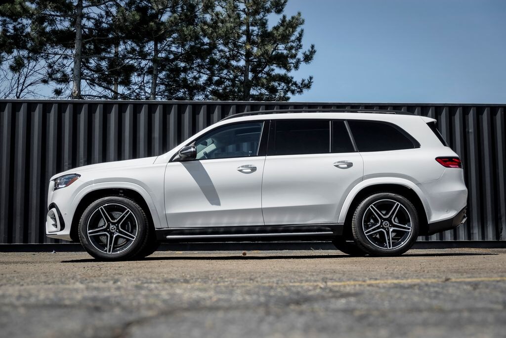 New 2026 Mercedes-Benz GLS 450 4MATIC SUV