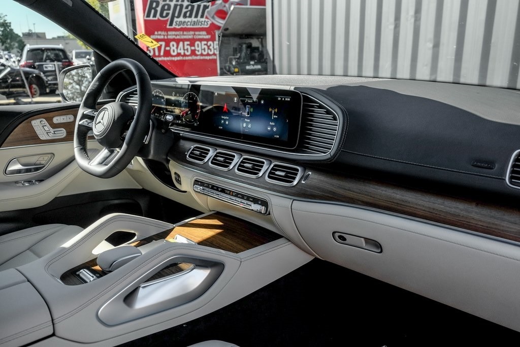 2026 MERCEDES-BENZ GLS-CLASS - Image 25