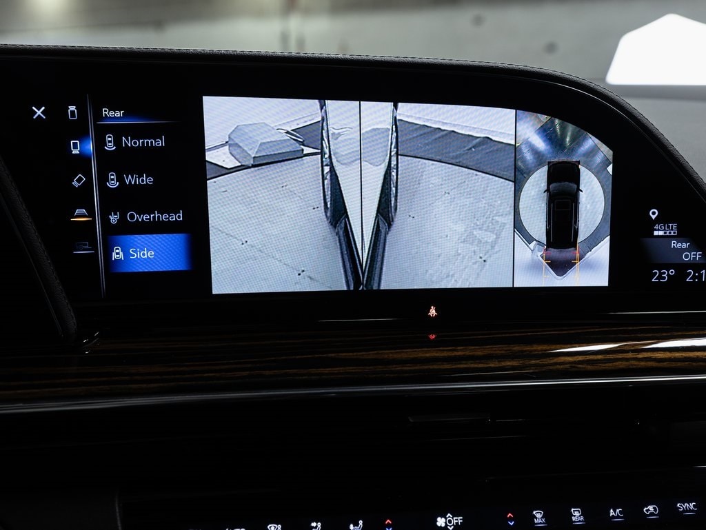 2022 CADILLAC ESCALADE - Image 20