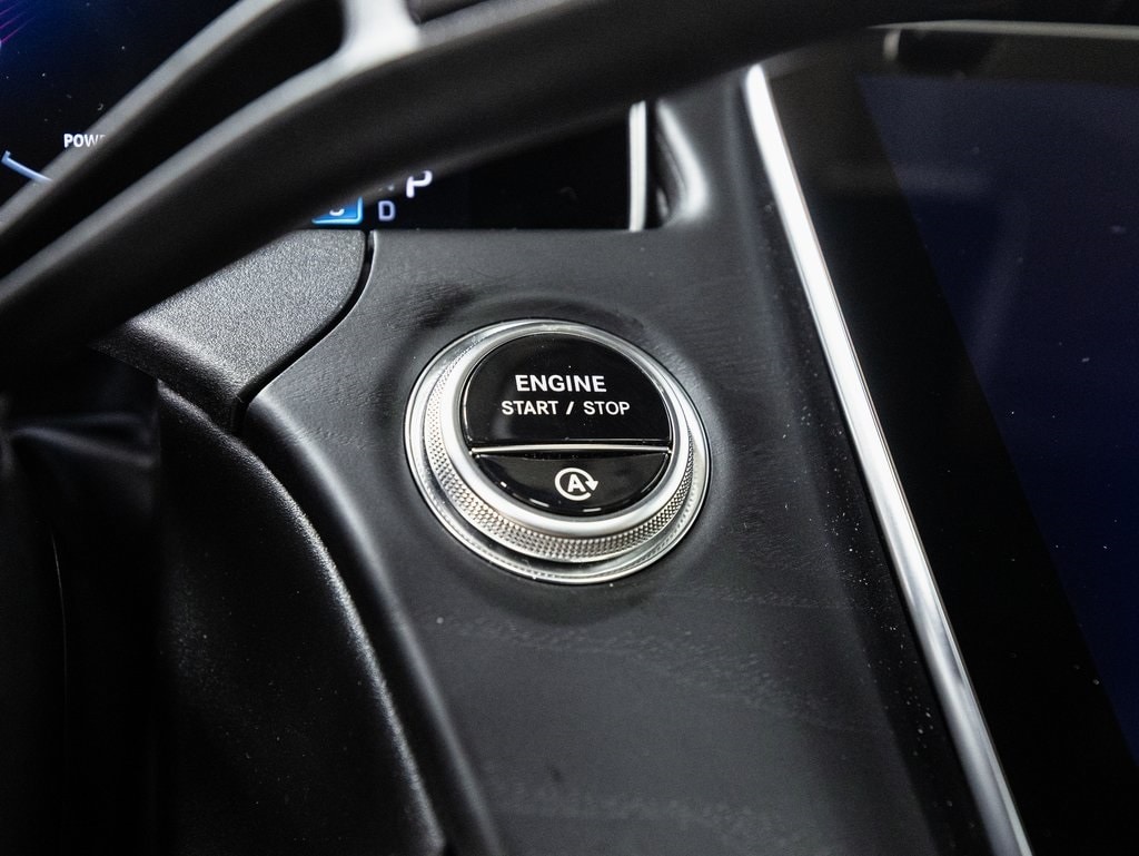 2025 MERCEDES-BENZ E-CLASS - Image 16