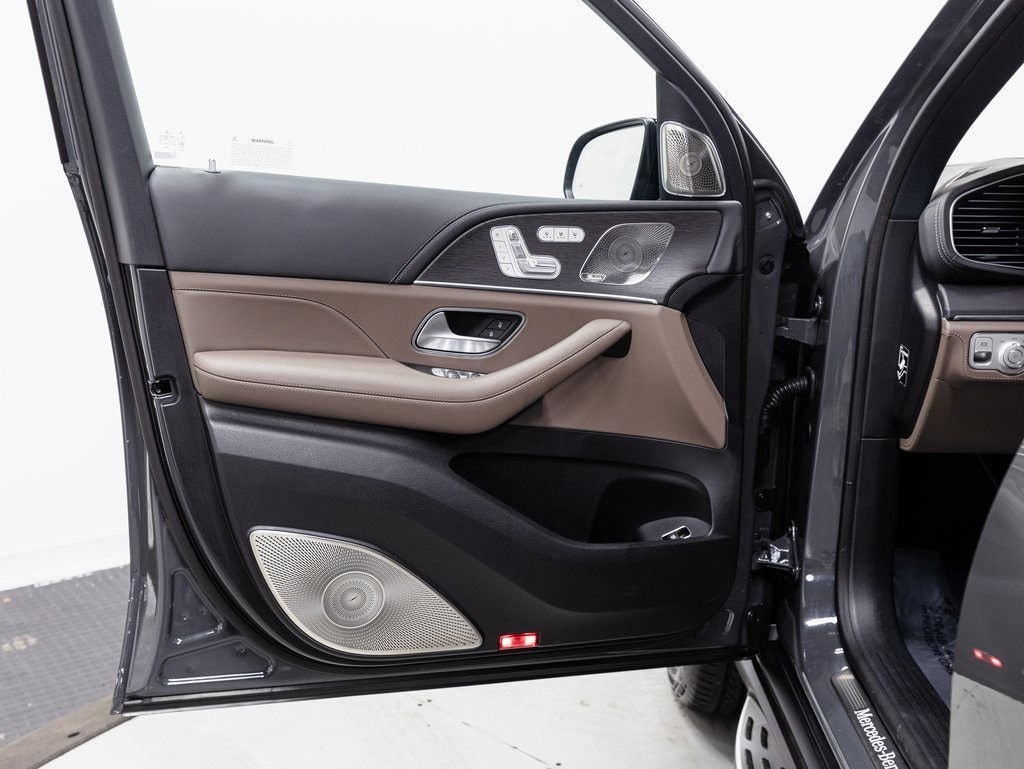 2025 MERCEDES-BENZ GLS-CLASS - Image 5