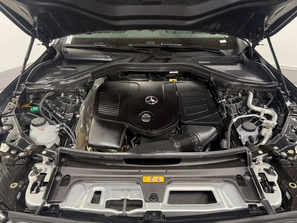 2025 MERCEDES-BENZ GLC-CLASS - Image 33