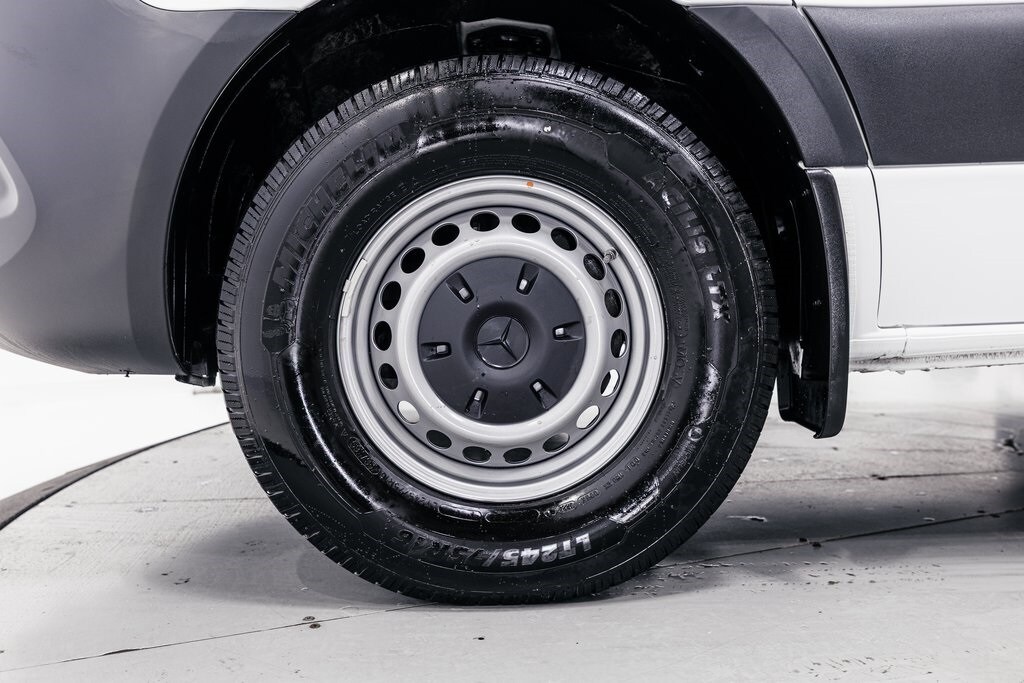 2024 MERCEDES-BENZ SPRINTER - Image 29