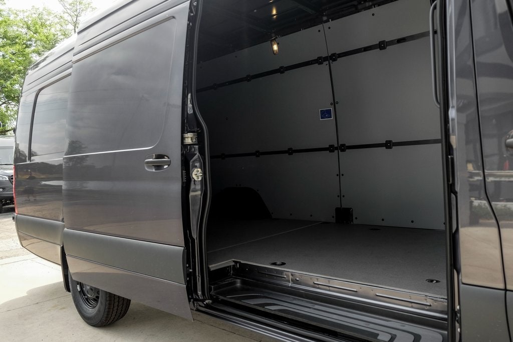 2025 MERCEDES-BENZ SPRINTER - Image 10