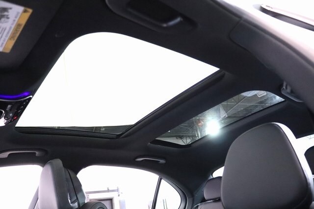 2025 MERCEDES-BENZ C-CLASS - Image 10