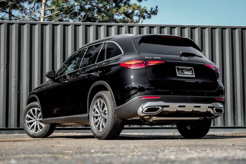 New 2026 Mercedes-Benz GLC 300 4MATIC SUV