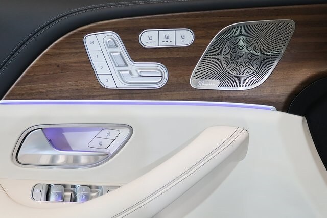 2025 Mercedes Benz GLE 63 S photo 3