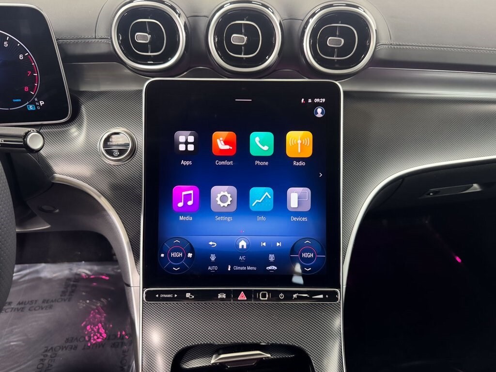 2025 MERCEDES-BENZ C-CLASS - Image 17