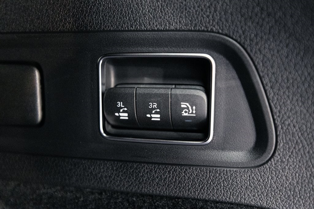 2026 MERCEDES-BENZ GLS-CLASS - Image 36