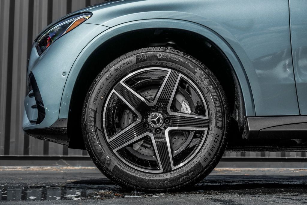New 2027 Mercedes-Benz GLC 300 Base SUV