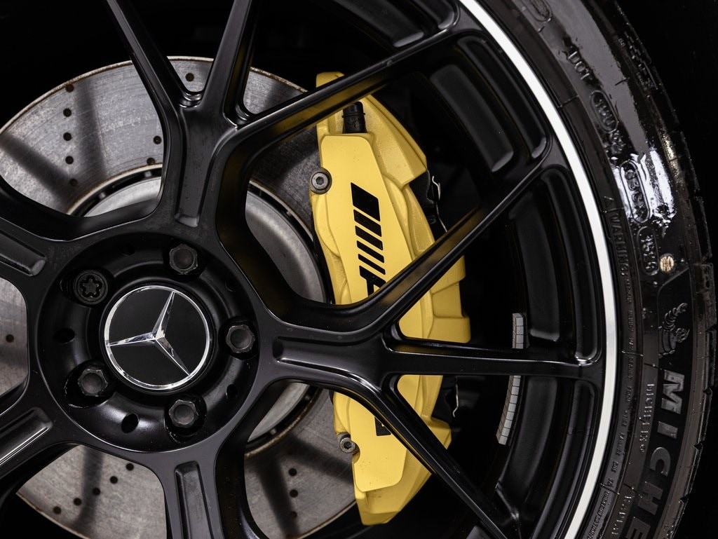 2025 MERCEDES-BENZ AMG GT - Image 29