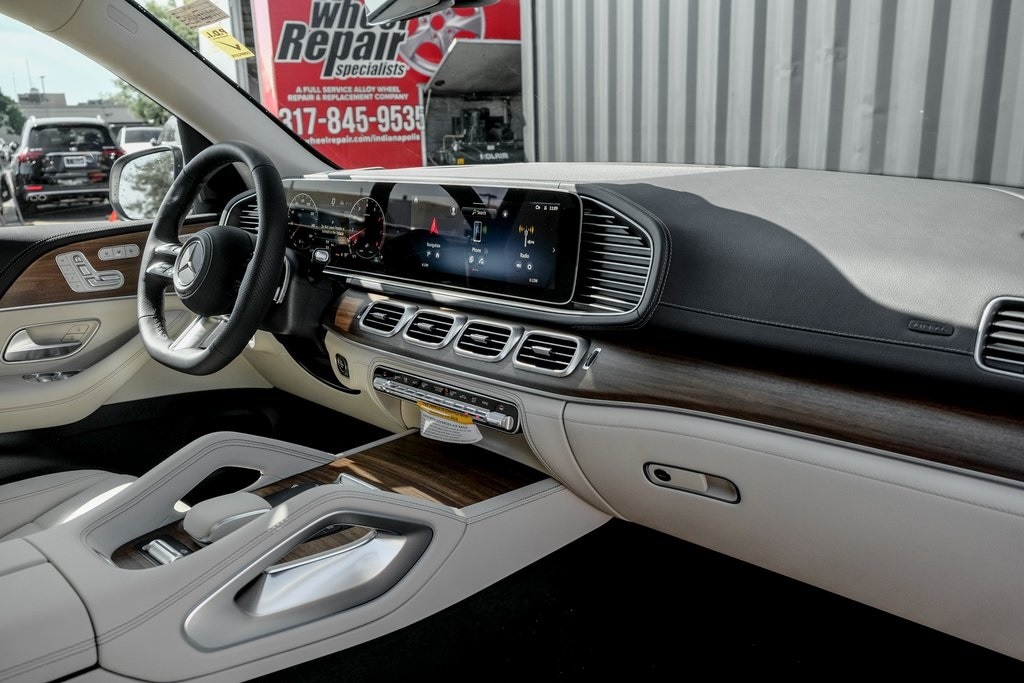 2026 MERCEDES-BENZ GLS-CLASS - Image 25