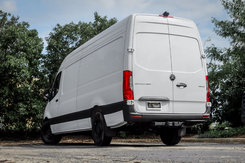 New 2026 Mercedes-Benz Sprinter 2500 High Roof 4-Cyl Diesel HO Van Cargo Van