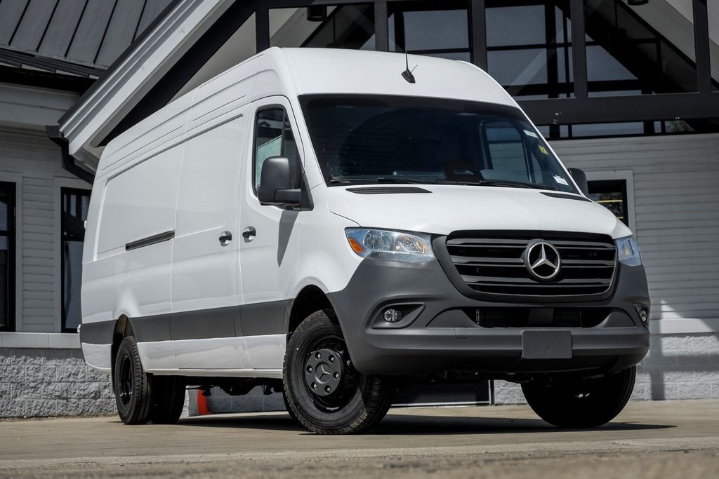 New 2026 Mercedes-Benz Sprinter 3500 High Roof 4-Cyl Diesel HO Van Extended Cargo Van