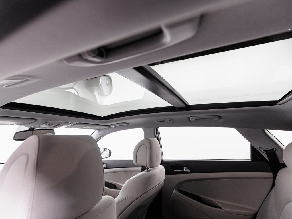 2018 HYUNDAI TUCSON - Image 19