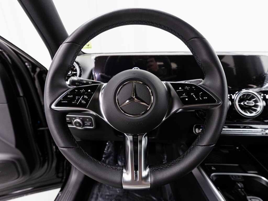 2024 MERCEDES-BENZ EQB-CLASS - Image 11