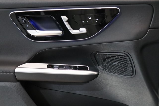 2025 MERCEDES-BENZ GLC-CLASS - Image 3