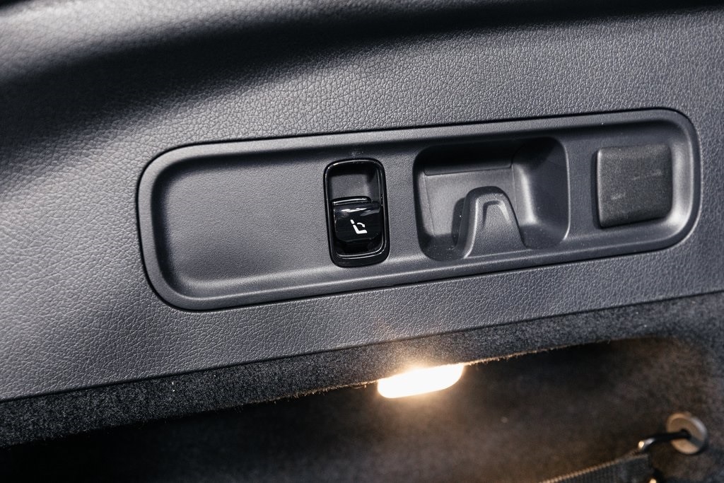 2026 MERCEDES-BENZ GLC-CLASS - Image 32