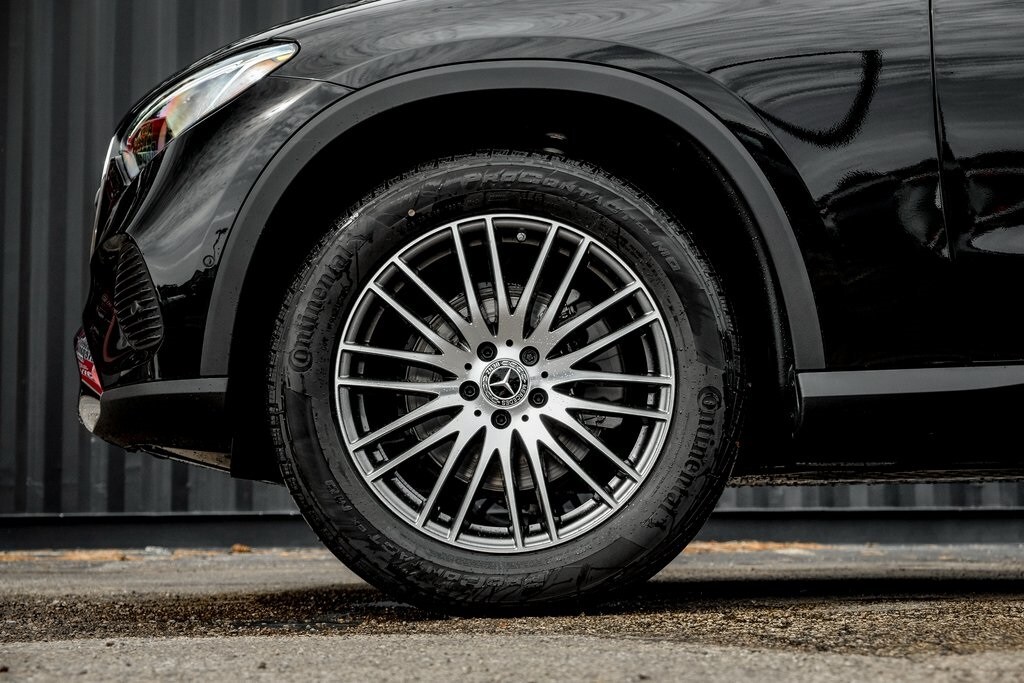 New 2026 Mercedes-Benz GLC 300 4MATIC SUV