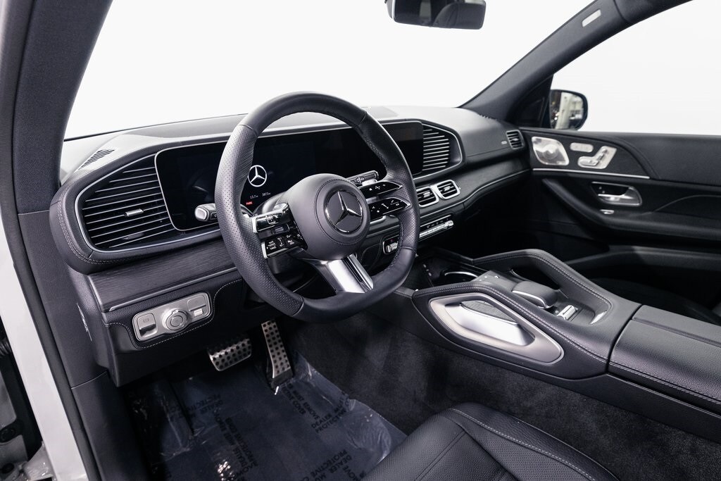 2025 MERCEDES-BENZ GLS-CLASS - Image 9