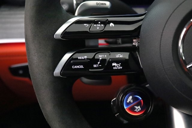 2023 MERCEDES-BENZ AMG GT - Image 4