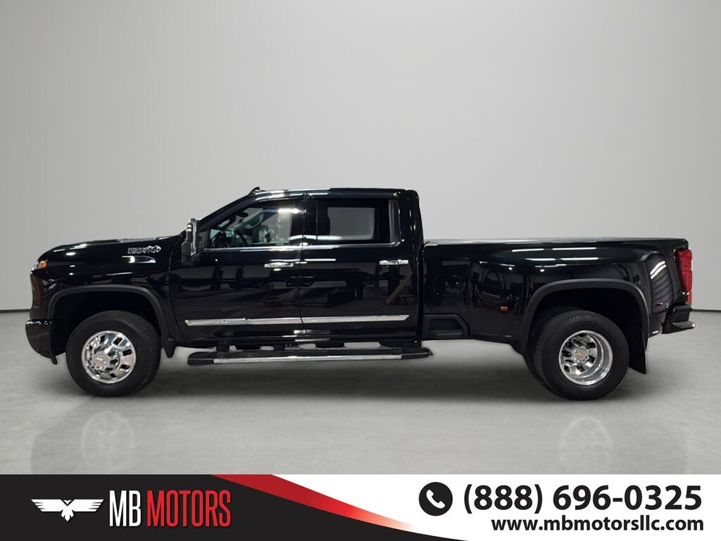 Used 2024 Chevrolet Silverado 3500 HD High Country Truck Crew Cab