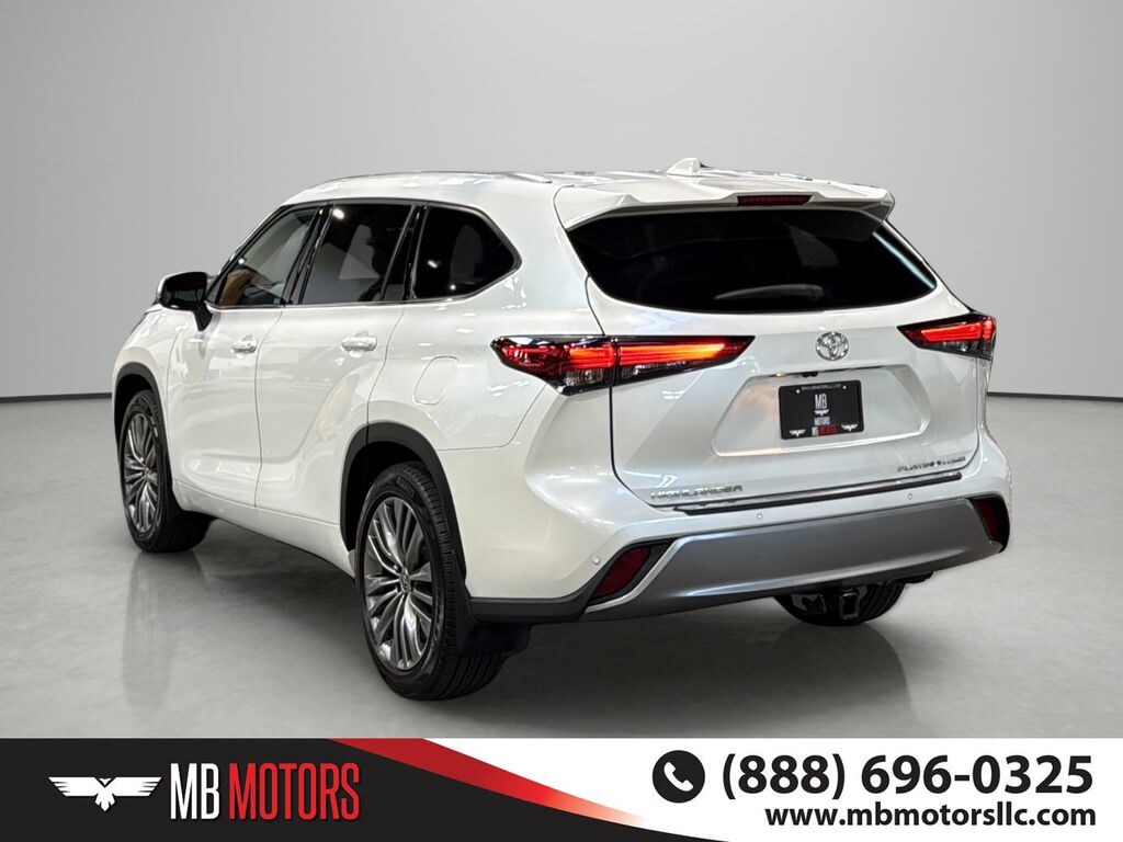 Used 2021 Toyota Highlander Platinum SUV