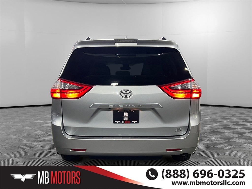 Used 2020 Toyota Sienna LE Van